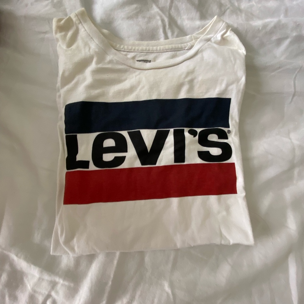 Levi’s red white and blue tshirt